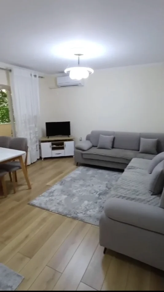 Shqiperi, shitet apartament 1+1+Aneks+Ballkon Kati 3, 60 m² 158.000 € (Rruga e Elbasanit)