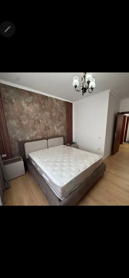 Tirane, jepet me qera apartament 1+1+Ballkon Kati 3, 66 m² 40.000 ALL (Rruga Muhamet Deliu. Tek Spar 2)