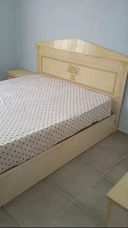 Tirane, shitet nga Pronari, pa-komision apartament 1+1 Kati 6, 67 m² (Pran Spitalit Ushtarak)