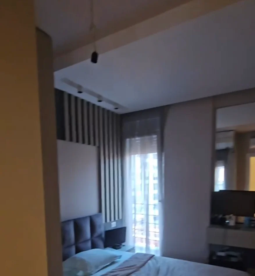 Tirane, shitet apartament 3+1+Ballkon Kati 5, 125 m² 350.000 € (Rruga Mihal Grameno)
