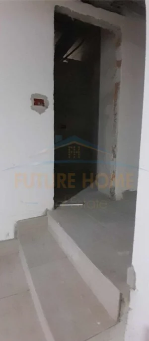 Tirane, jepet me qera ambjent biznesi Kati -1, 618 m² 12.000 € (Rruga e Barrikadave, Tirane, AREA42260)