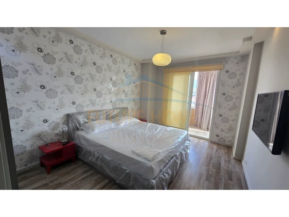 Tirane, shitet apartament 2+1+2 Kati 5, 126 m² 230.000 € (BLLOKU I VILAVE SELITE)