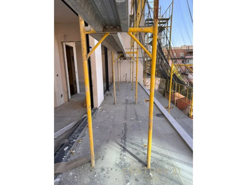 Tirane, shitet apartament 2+1 Kati 6, 62 m² 145.000 € 