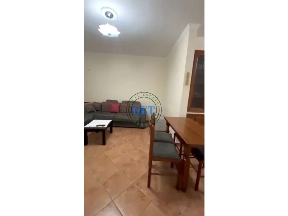 Durres, jepet me qera apartament 2+1 Kati 2, 92 m² 400 € 