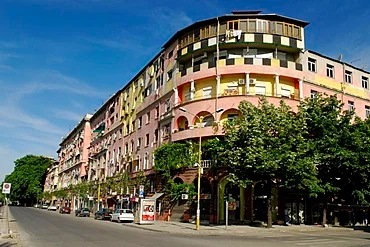 Tirane, jepet me qera apartament 3+1+Aneks+Ballkon Kati 4, 100 m² 800 € (Shallvare)