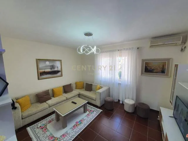 Tirane, shitet apartament 2+1+A+BLK Kati 4, 80 m² 85.000 Euro (Shkolla e Bashkuar)