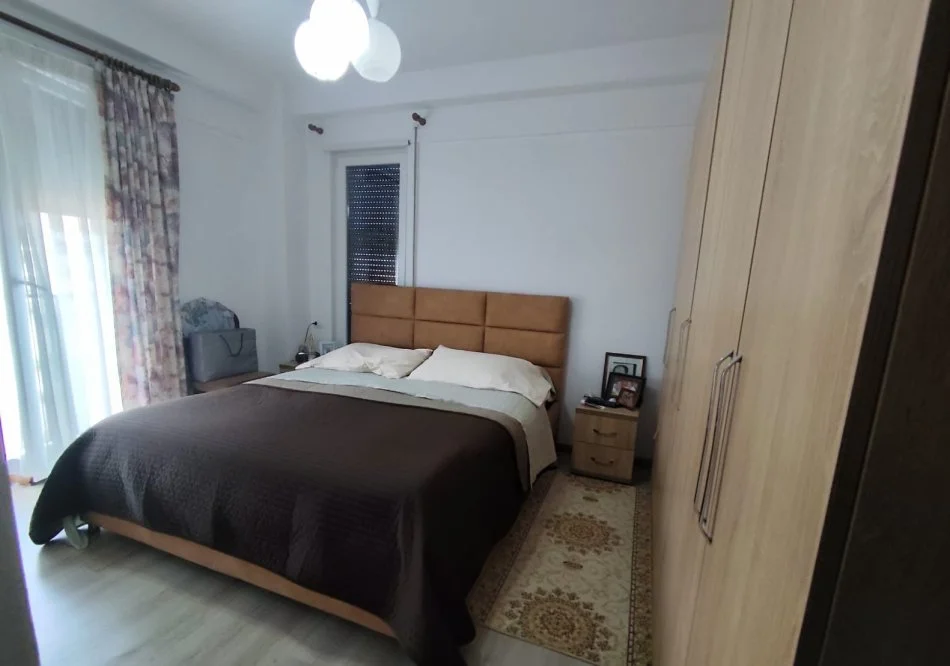Tirane, shitet apartament 3+1+Ballkon Kati 3, 117 m² 265.000 € (21-DHJETORI)