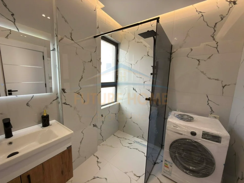 Tirane, shitet apartament 2+1+2 Kati 7, 116 m² 265.000 € (PALLATI ME SHIGJETA)