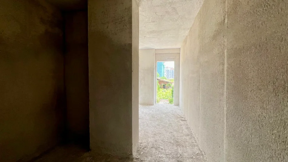 SHITET: 1+1 +1 Garderobe 📍Ish Fusha e Aviacionit(Perballe Shk. Dhori Leka) -1500€/m²🔥 - 130,000€ - Sp.84m² || Pagese me keste✨️