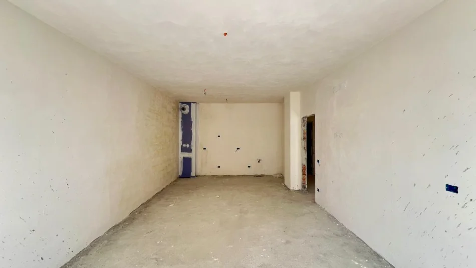 SHITET: 1+1📍Kopshti Zologjik (Kompleksi Mateo 2) - 160,000€ - Sp.82m² - Orientim Plot Diell: Jug🌞 ||  Prane Liqenit Artificial - Zone Elitare✨️