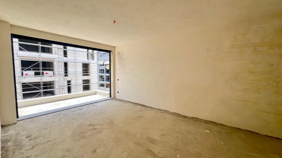 SHITET: 1+1📍Kopshti Zologjik (Kompleksi Mateo 2) - 160,000€ - Sp.82m² - Orientim Plot Diell: Jug🌞 ||  Prane Liqenit Artificial - Zone Elitare✨️