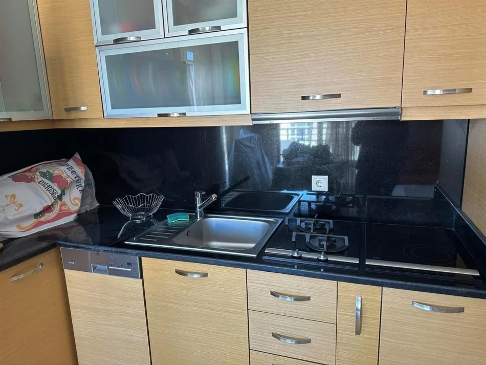 Durres, shitet apartament 1+1 Kati 4, 56 m² 65,000 € (Golem, Pishat e Buta)