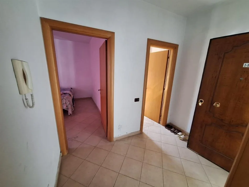 Durres, shitet apartament 1+1 Kati 4, 68 m² 55,000 € (Miami,Golem)