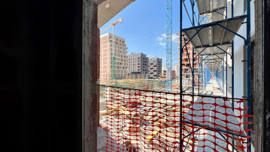 SHITET: 2+1+2wc +3 Ballkone📍Ish Fusha e Aviacionit(Mei's Residence) - 1450€/m²🔥 - 180,000€ - Kati 2 - Sp.124m² || Pagese me keste🔥