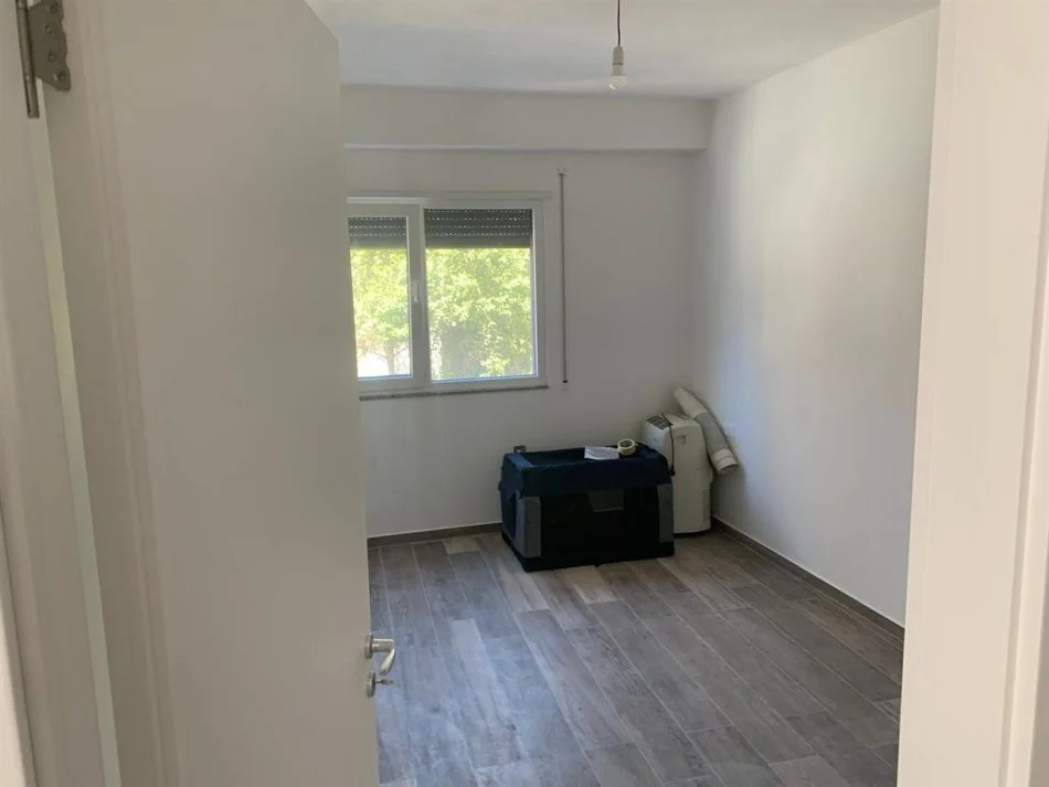 Durres, shitet apartament 2+1 , 97 m² 