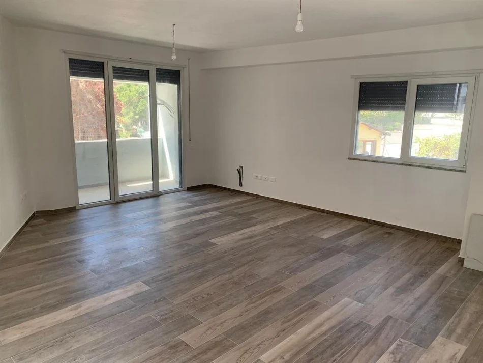 Durres, shitet apartament 2+1 , 97 m² 