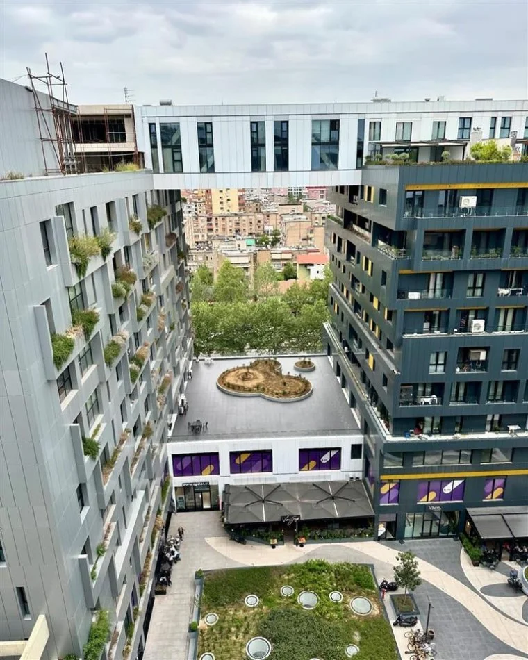 Tirane, shitet apartament Kati 7, 123.000 € (Square 21)