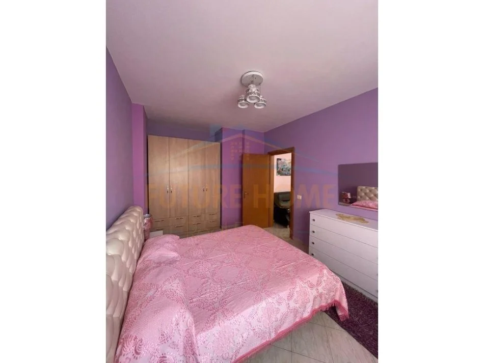 Tirane, shitet apartament 1+1 Kati 1, 72 m² 88.000 € (Rruga Muhamed Deliu)