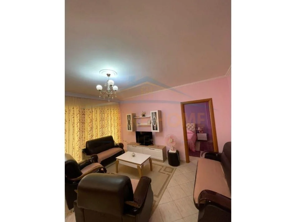 Tirane, shitet apartament 1+1 Kati 1, 72 m² 88.000 € (Rruga Muhamed Deliu)