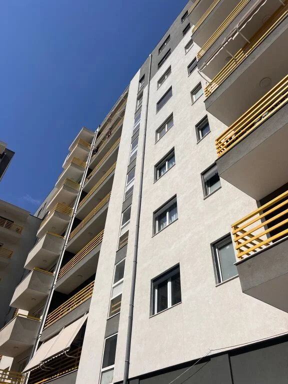 Tirane, shitet apartament 1+1 Kati 4, 82 m² 135.000 € (KOMPLEKSI E88 RRUGA DRITAN HOXHA)