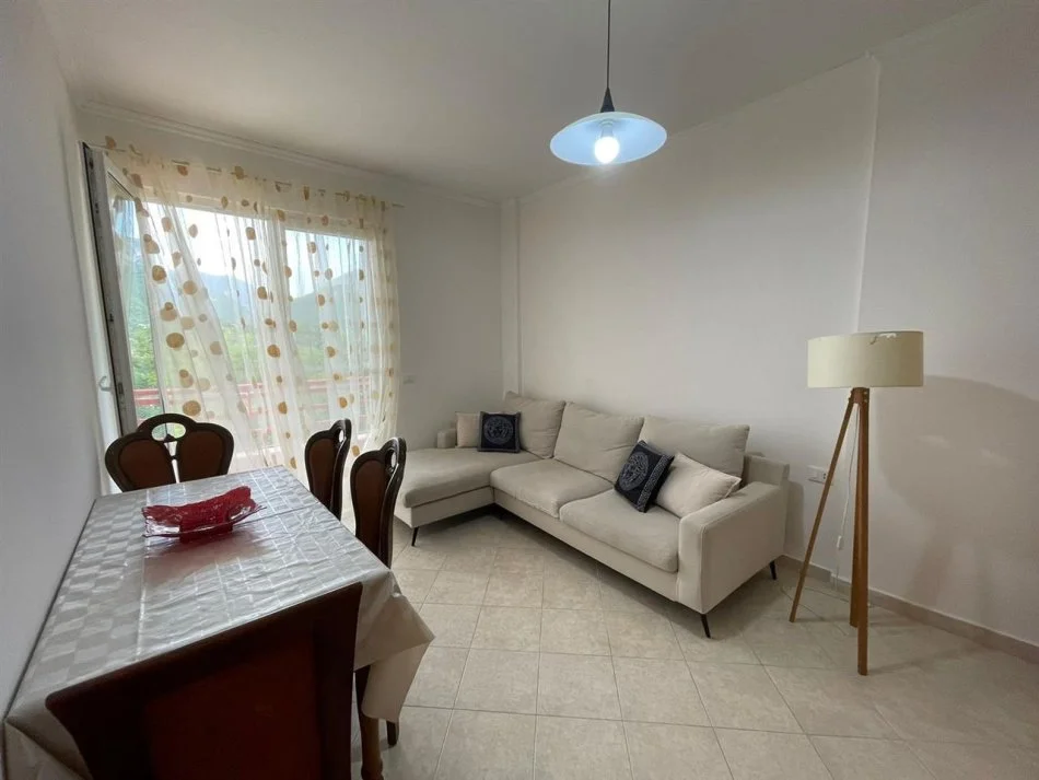 Tirane, shitet apartament 1+1+Aneks+Ballkon Kati 3, 60 m² 68.000 € (Fresk)