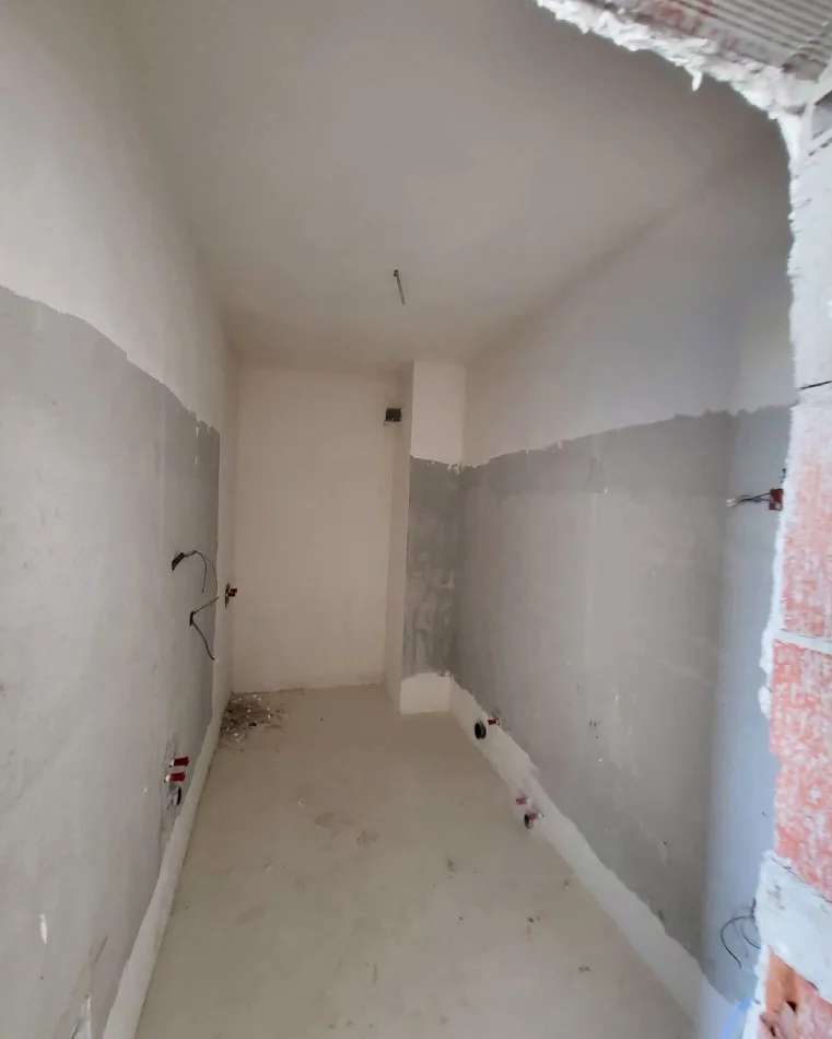 Tirane, shitet apartament 1+1 Kati 1, 116 m² 197.030 € (PASKUQAN)