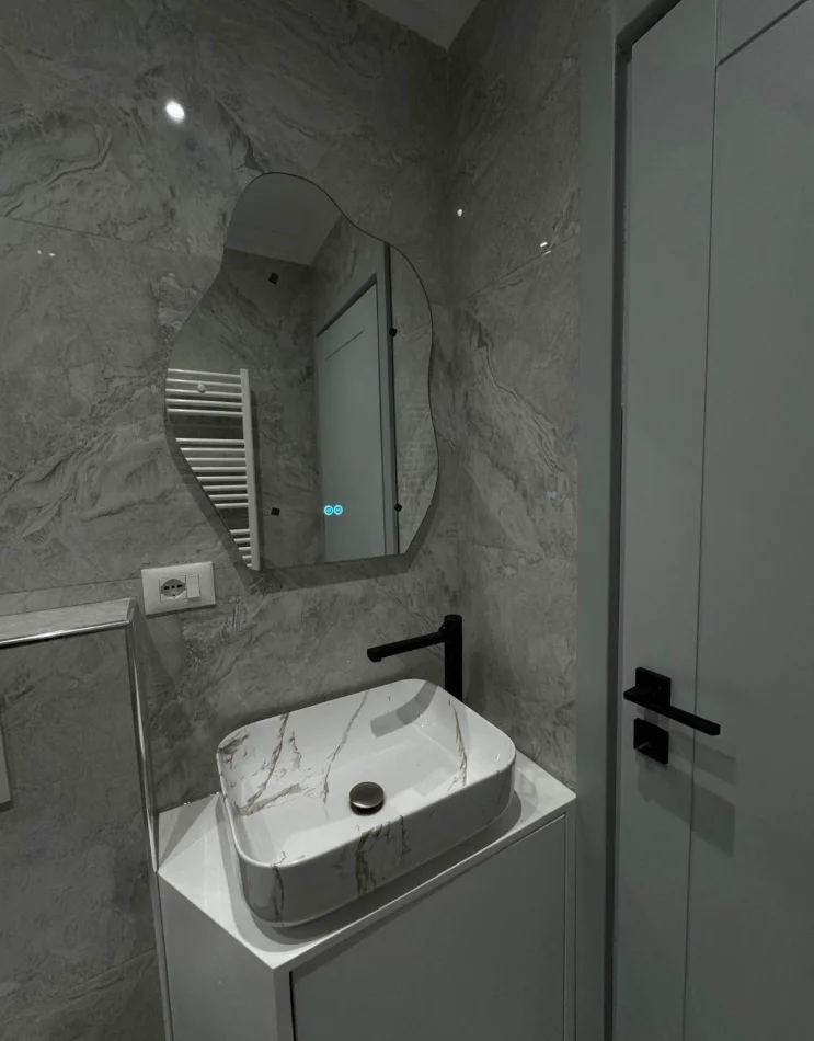 Tirane, shitet apartament 1+1 Kati 2, 55 m² 145.000 € (BRRYL)