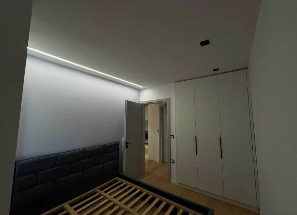 Tirane, shitet apartament 1+1 Kati 2, 55 m² 145.000 € (BRRYL)
