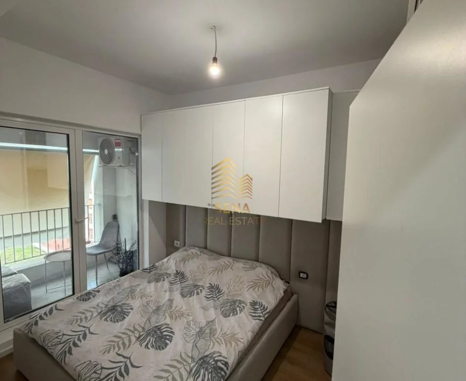 Tirane, shitet apartament 1+1 Kati 7, 53 m² 105.000 € (Ali Demi, Rezidenca Kaimi)
