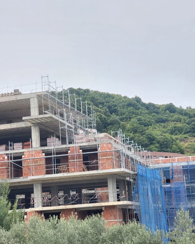 Tirane, shitet apartament 2+1 Kati 3, 147 m² 249.000 € (KODRA DIELLIT 2)