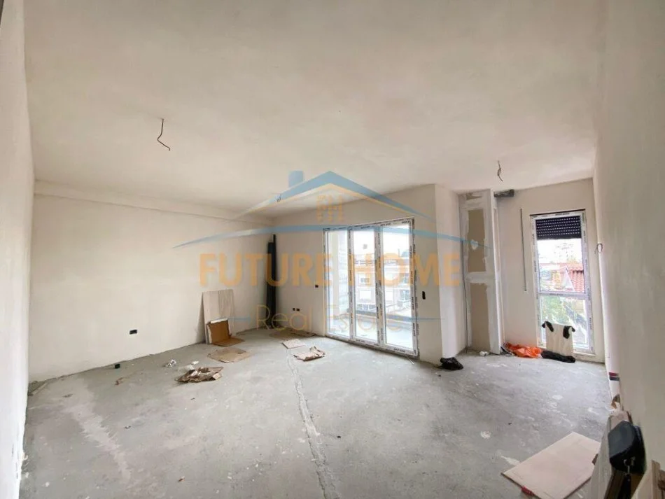 Tirane, shitet apartament 2+1 Kati 2, 109 m² 187.000 € (Rruga Jordan Misja)