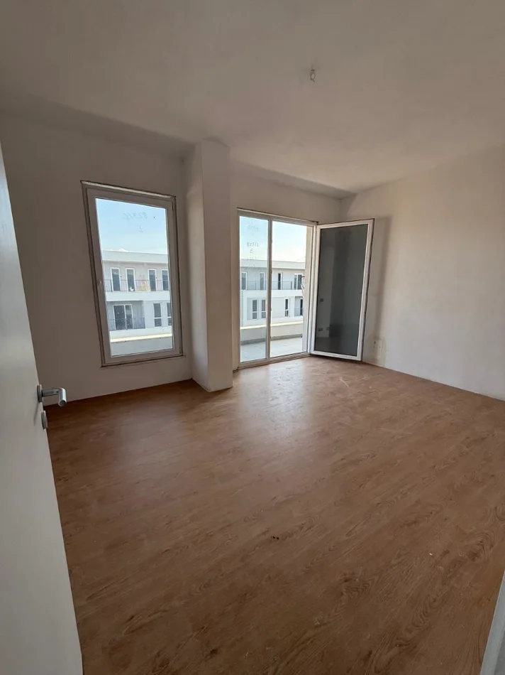 Tirane, shitet apartament 2+1 Kati 8, 128 m² 128.500 € (UNIVERS CITY)