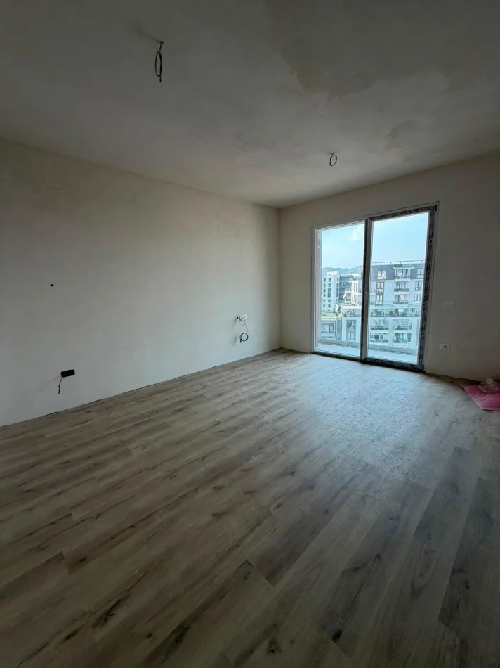 Tirane, shitet apartament 2+1 Kati 9, 90 m² 167.000 € (FUSHA AVIACIONIT)