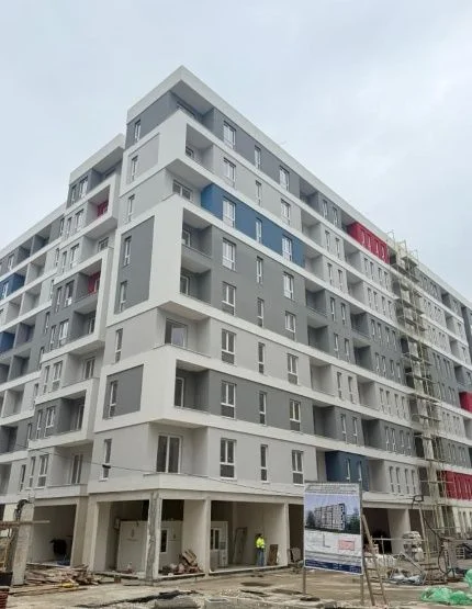 Tirane, shitet apartament 2+1 Kati 2, 94 m² 99.000 € (UNIVERS CITY)