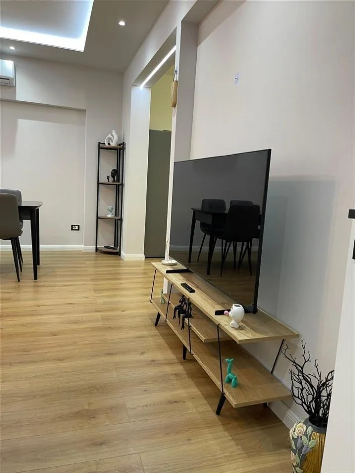 Tirane, shitet apartament 2+1 Kati 11, 110 m² 258.000 € (PERBALLE FDELIJORGJIT)