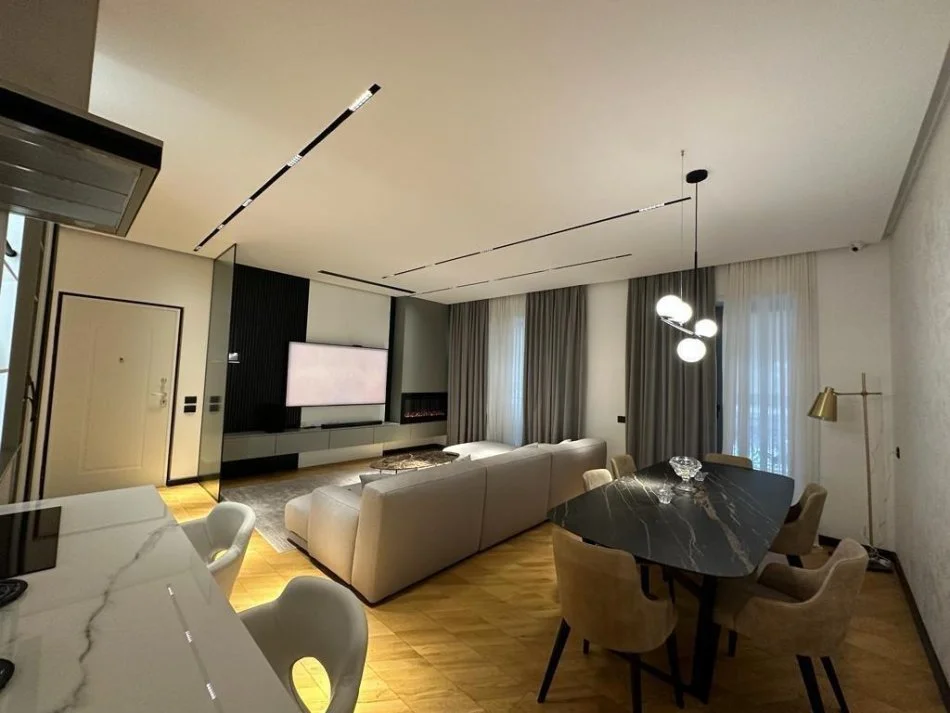 Tirane, shitet apartament 2+1 Kati 5, 146 m² 500.000 € (tek Kompleksi Delijorgji)