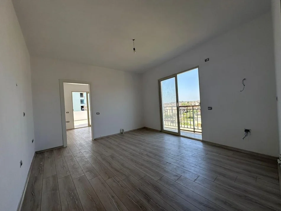 SHITET APARTAMENT 1+1 NE PLAZH DURRES