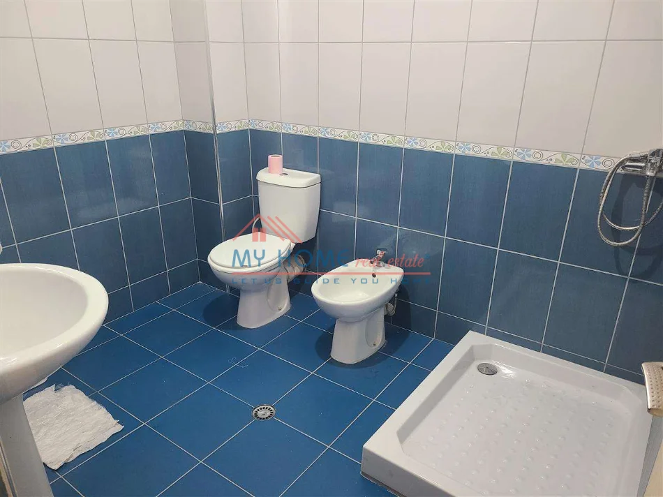 Tirane, jepet me qera apartament 2+1+Ballkon Kati 6, 107 m² 165.000 € (Yzberisht)
