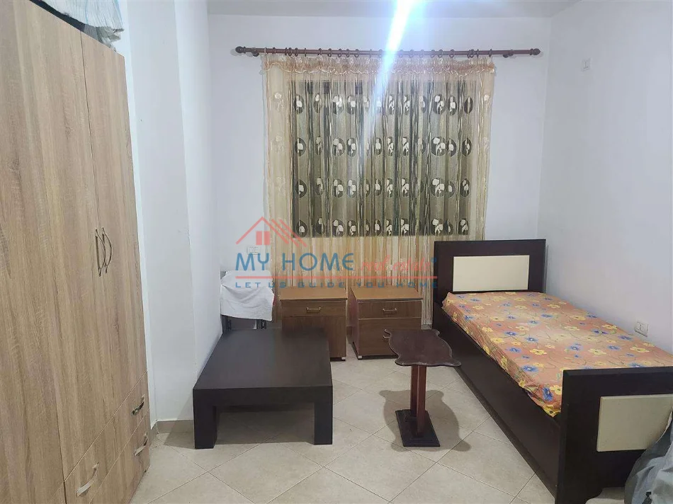 Tirane, jepet me qera apartament 2+1+Ballkon Kati 6, 107 m² 165.000 € (Yzberisht)