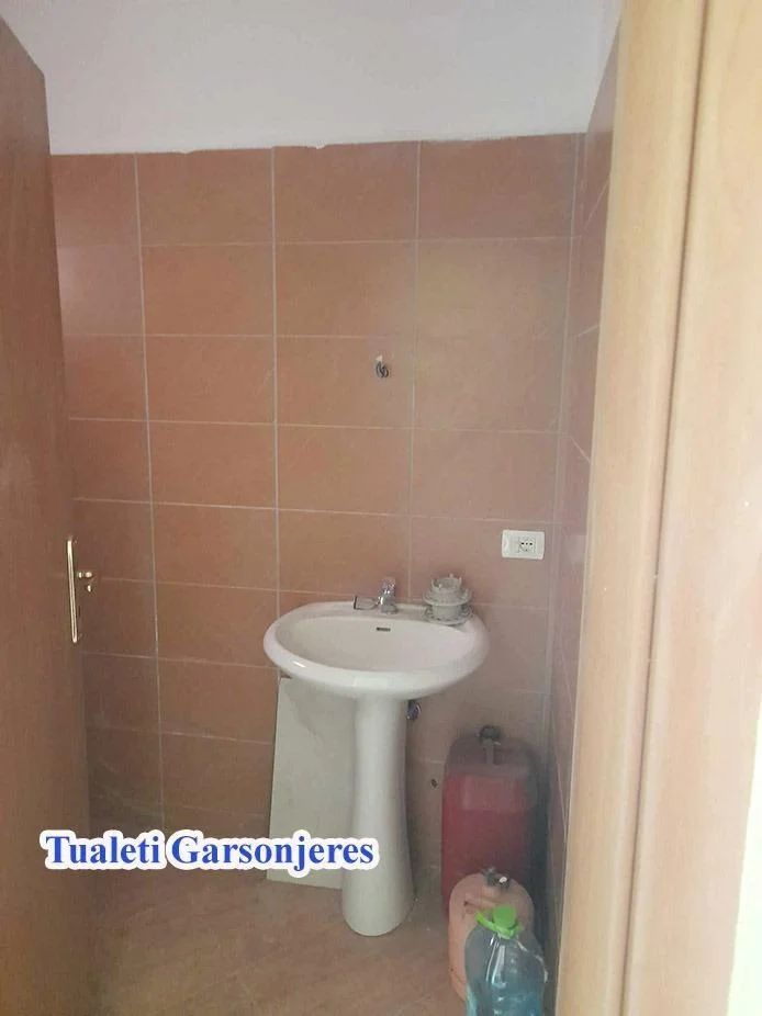 Sarande, shitet garsonier , , 30 m2 45,000 € (Rruga butrintit)