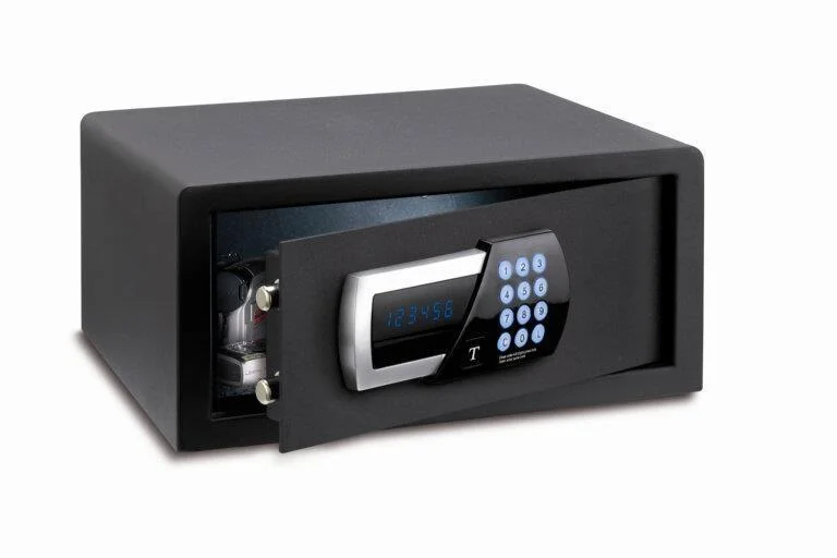 Tirane, shes Shitet KASAFORTE HOTELI, E RE