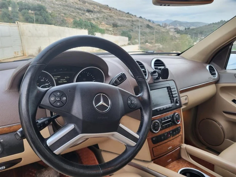 Sarande, shes SUV | Fuoristrad | Xhip Mercedes Benz GL320 CDI 2008 Nafte, e zeze automatik Kondicioner 265.000 km 9.500 €