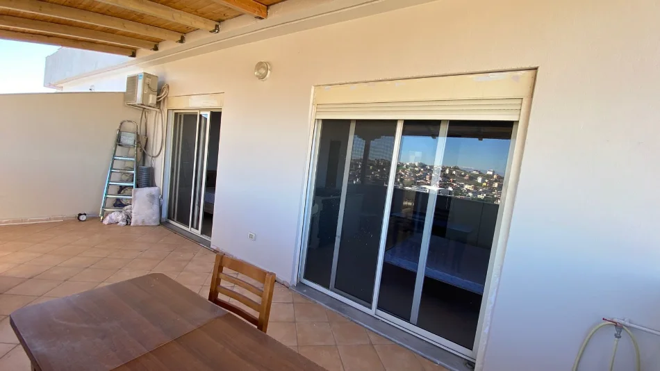 Durres, shitet apartament+verande | Penthouse 2+1+Ballkon Kati 8, 119 m² 125.000 € (pavaresia plazh)