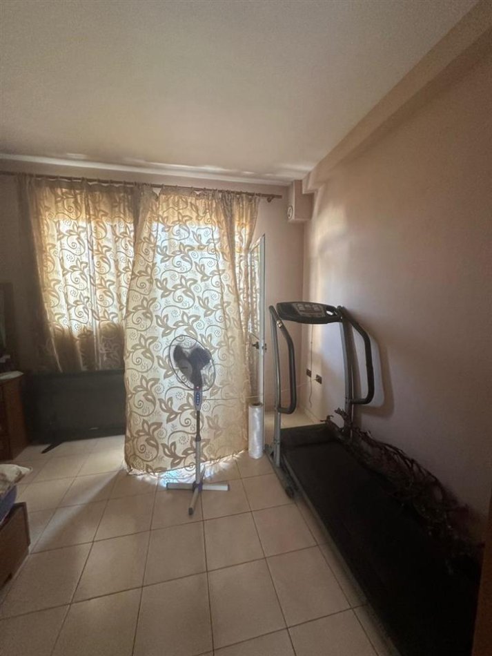 Tirane, shitet Vile 2 Katshe Kati 2, 465 m² 220.000 € (Misto Mame)