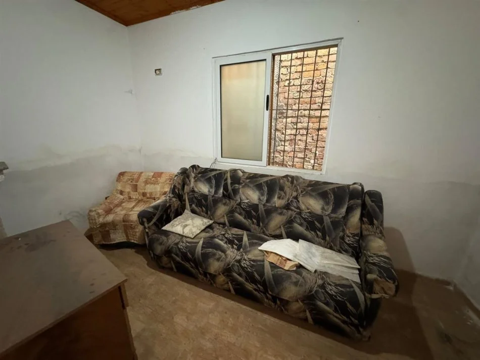 Durres, shitet shtepi 1 Katshe Kati 1, 150 m² 130.000 € (ISH RAJONI POLICISE DURRES)