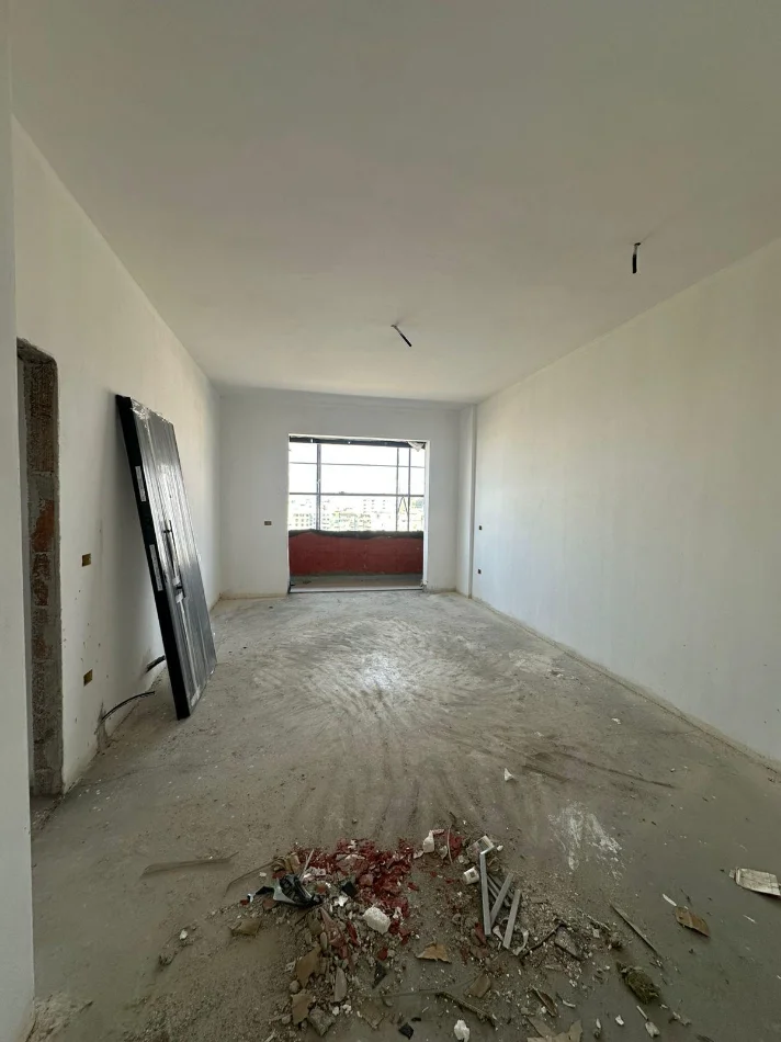 Tirane, shitet apartament 1+1 Kati 8, 67 m² 202.000 € (SQUARE 21)