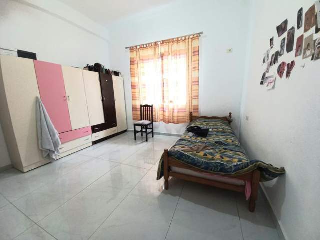 Tirane, shes Vile 4+1+BLK Kati 2, 315 m² 329.000 Euro