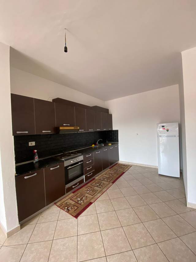 Tirane, shes apartament 2+1+BLK Kati 7, 100 m² 100.000 Euro (mikel maruli)