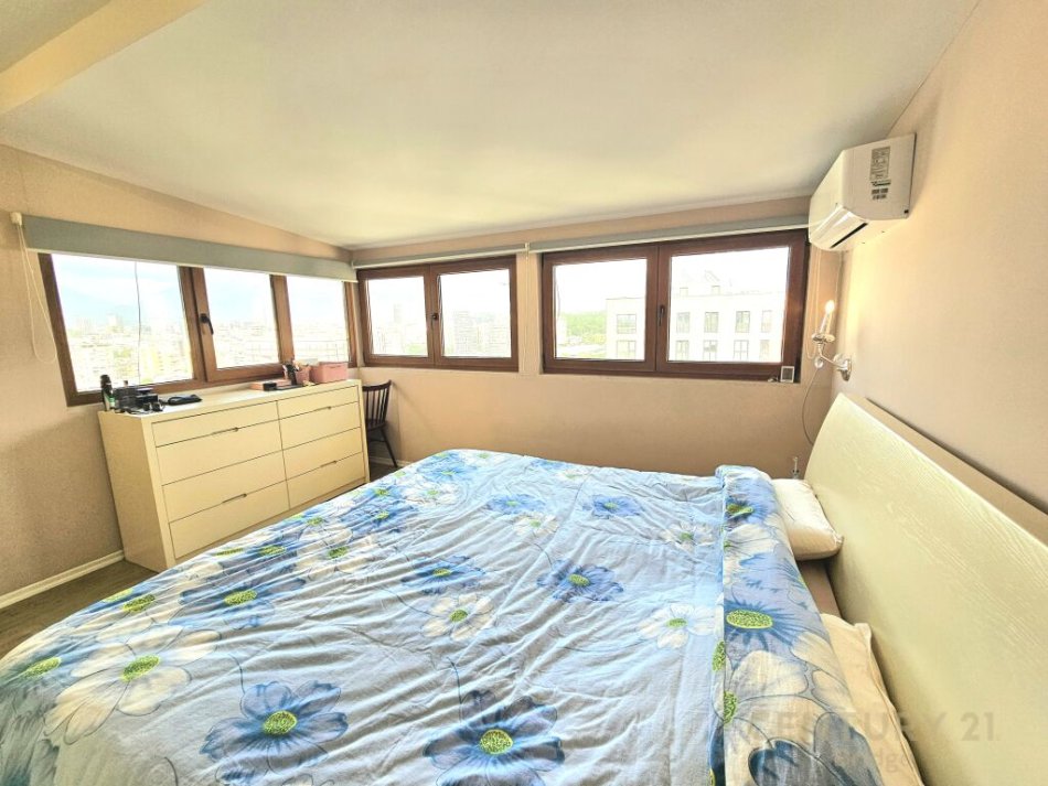 Tirane, shitet apartament 2+1 Kati 11, 100 m² 200.000 € (Komuna e Parisit)
