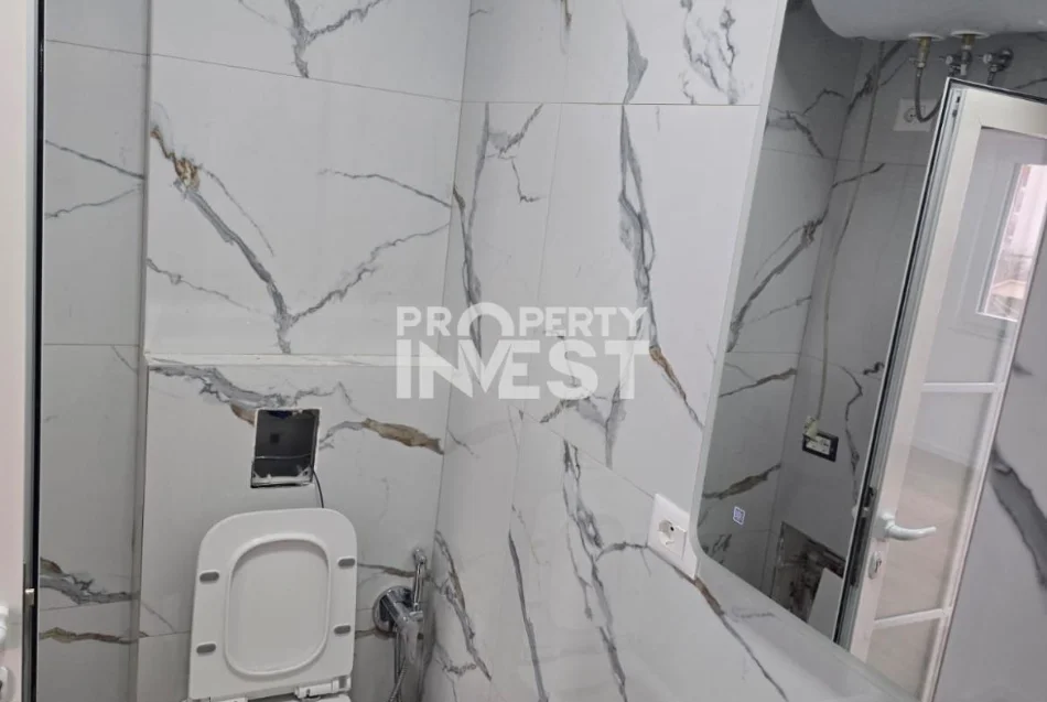 Tirane, shitet apartament 1+1 Kati 4, 40 m² 122.000 € (Shkolla e Kuqe)